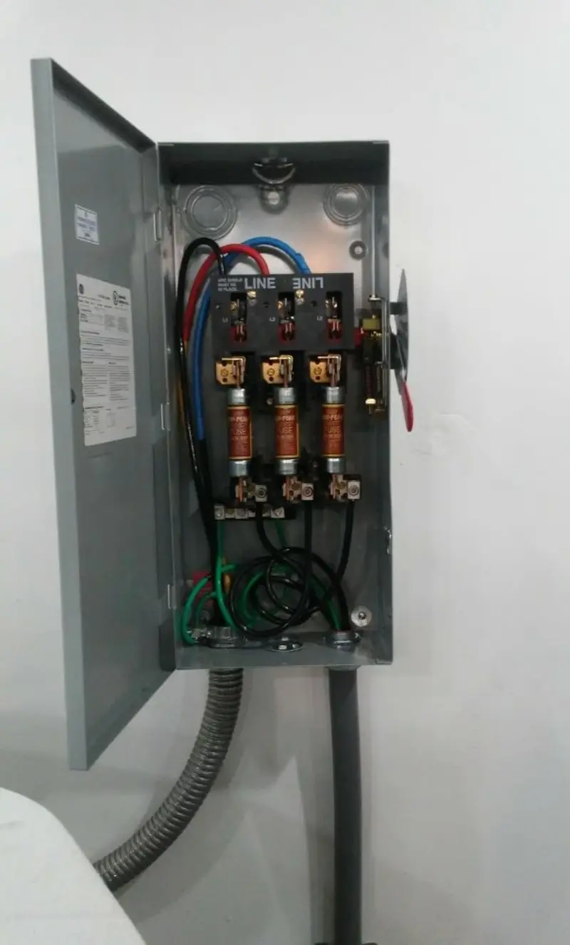 Three-phase disconnect switch installed for Electrical Wiring & Rewiring in Santa Rosa